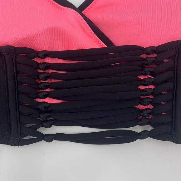 Vs PINK Black Wrap Macrame Swimsuit Top Bikini Cutout Embroidery Crossover L - Picture 4 of 6
